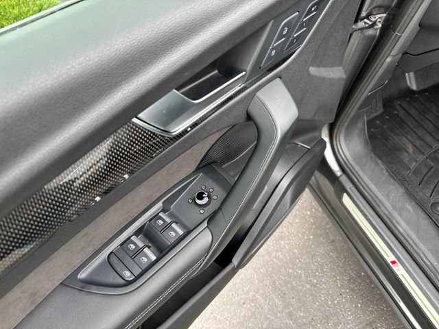 Used 2018 Audi SQ5 Prestige AWD/4WD image 11