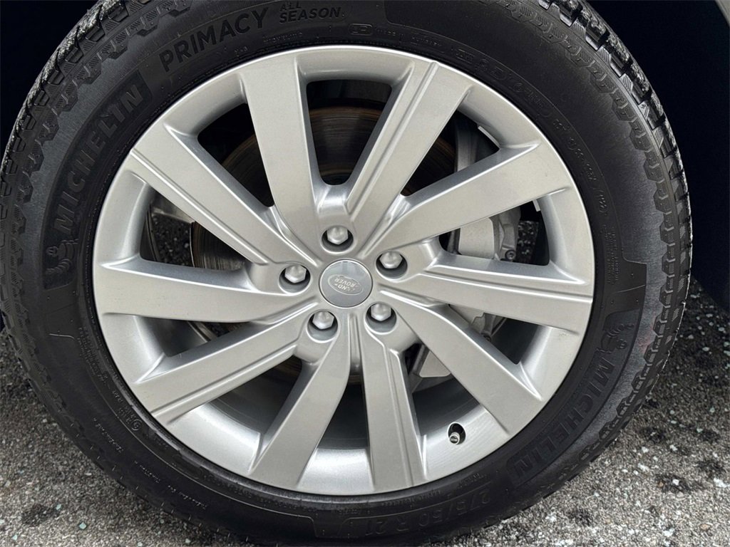 Used 2023 Land Rover Range Rover SE image 12