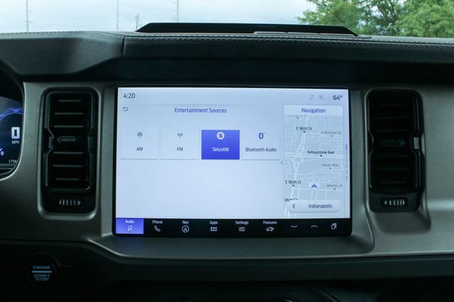 Used 2025 Ford Bronco Outer Banks AWD/4WD image 18