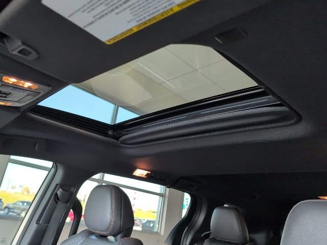 Certified 2022 Toyota Sienna XSE image 18