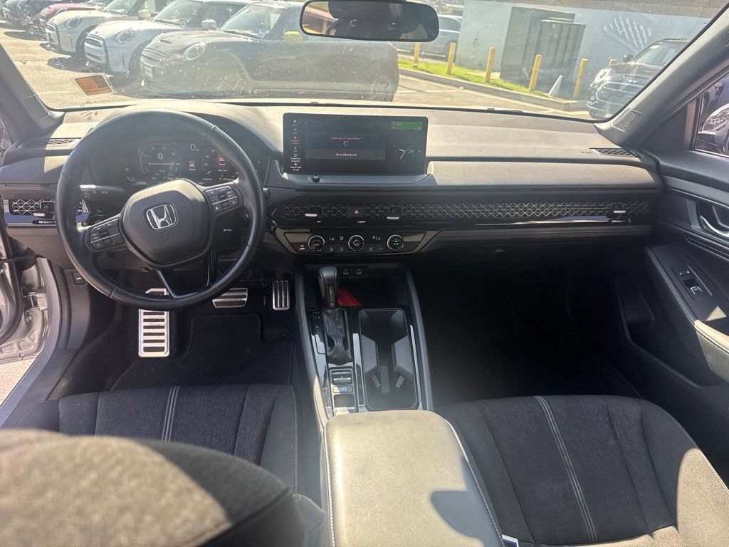 Used 2024 Honda Accord Sport image 17