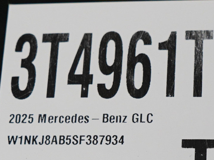 Used 2025 Mercedes-Benz GLC 63 AMG S image 42
