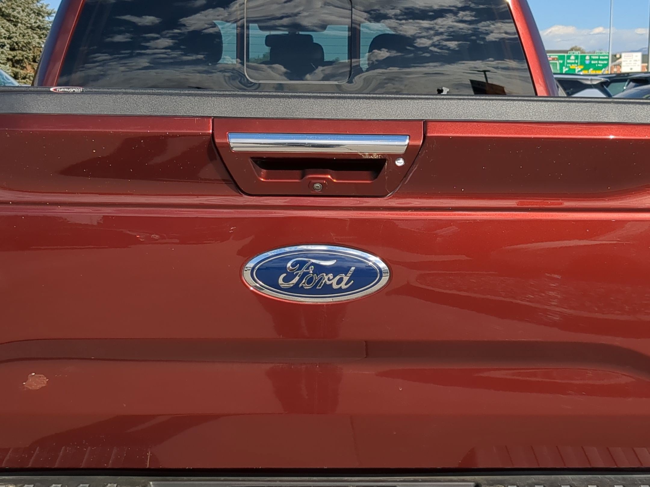 Used 2017 Ford F150 Lariat w/ Equipment Group 501A Mid AWD/4WD image 13