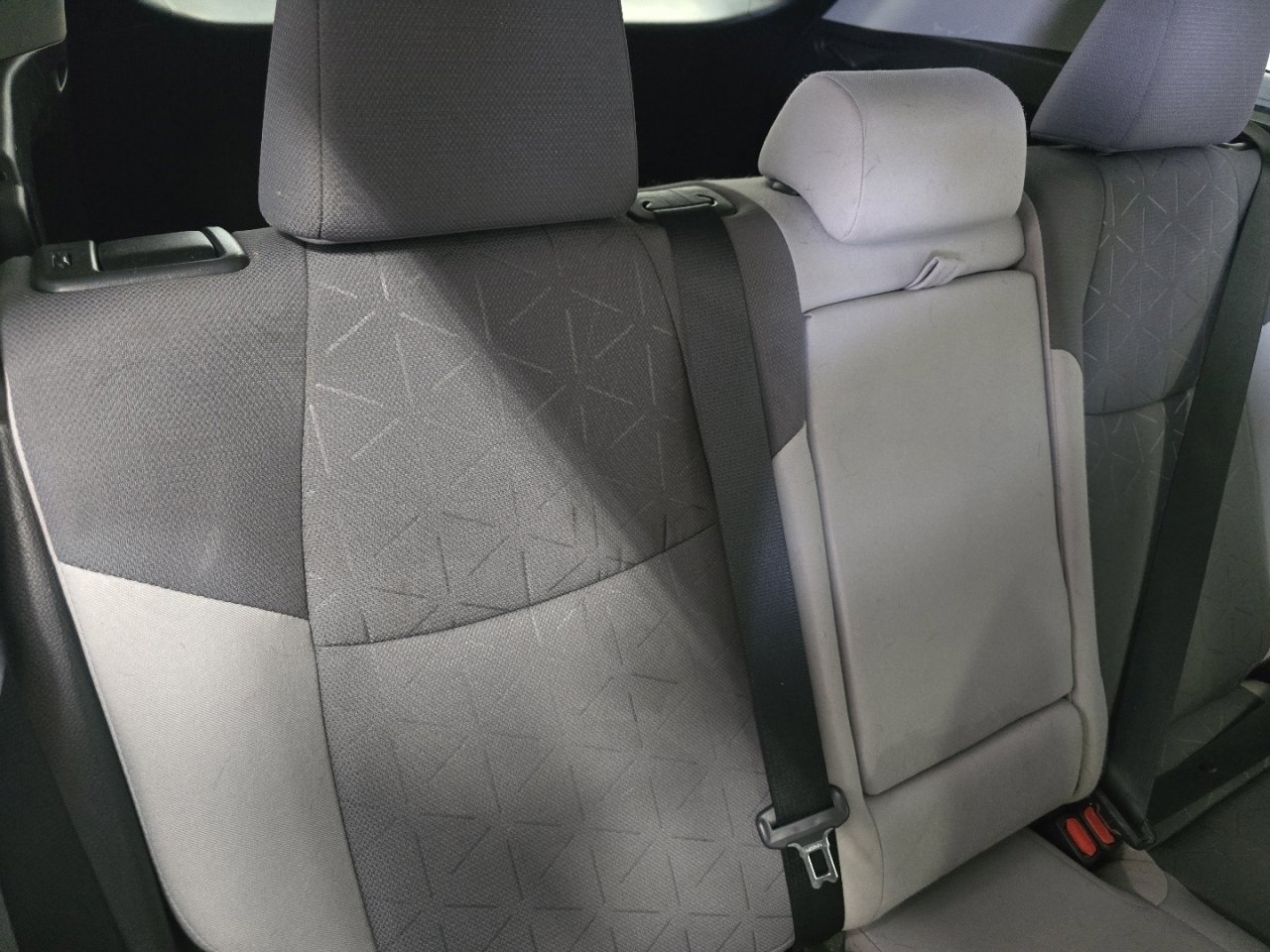 Certified 2021 Toyota RAV4 XLE w/ Carpet Mat Package (TMS) AWD/4WD image 19