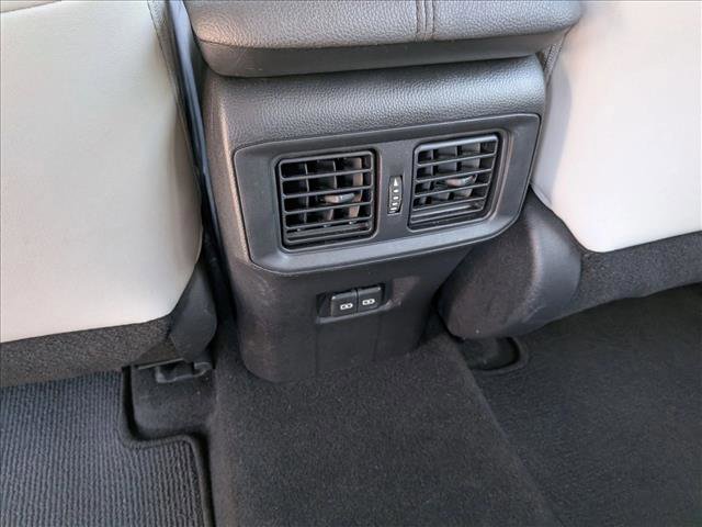 Used 2023 Toyota RAV4 XLE Premium image 19