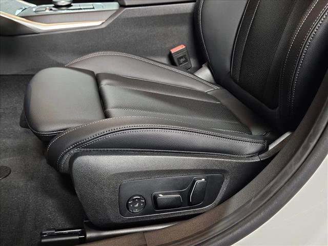 Used 2026 BMW 330i Sedan RWD image 4