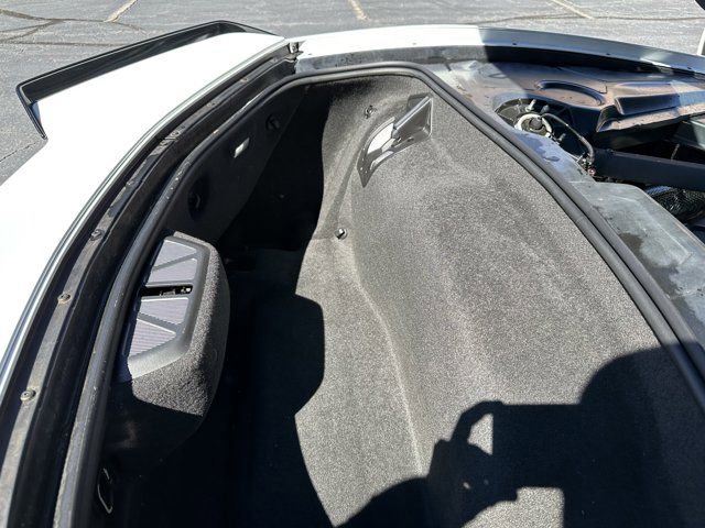 Used 2025 Chevrolet Corvette Z06 w/ Battery Protection Package image 48