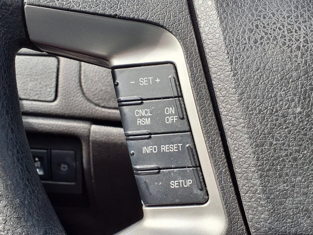 Used 2012 Ford Fusion SE FWD image 15