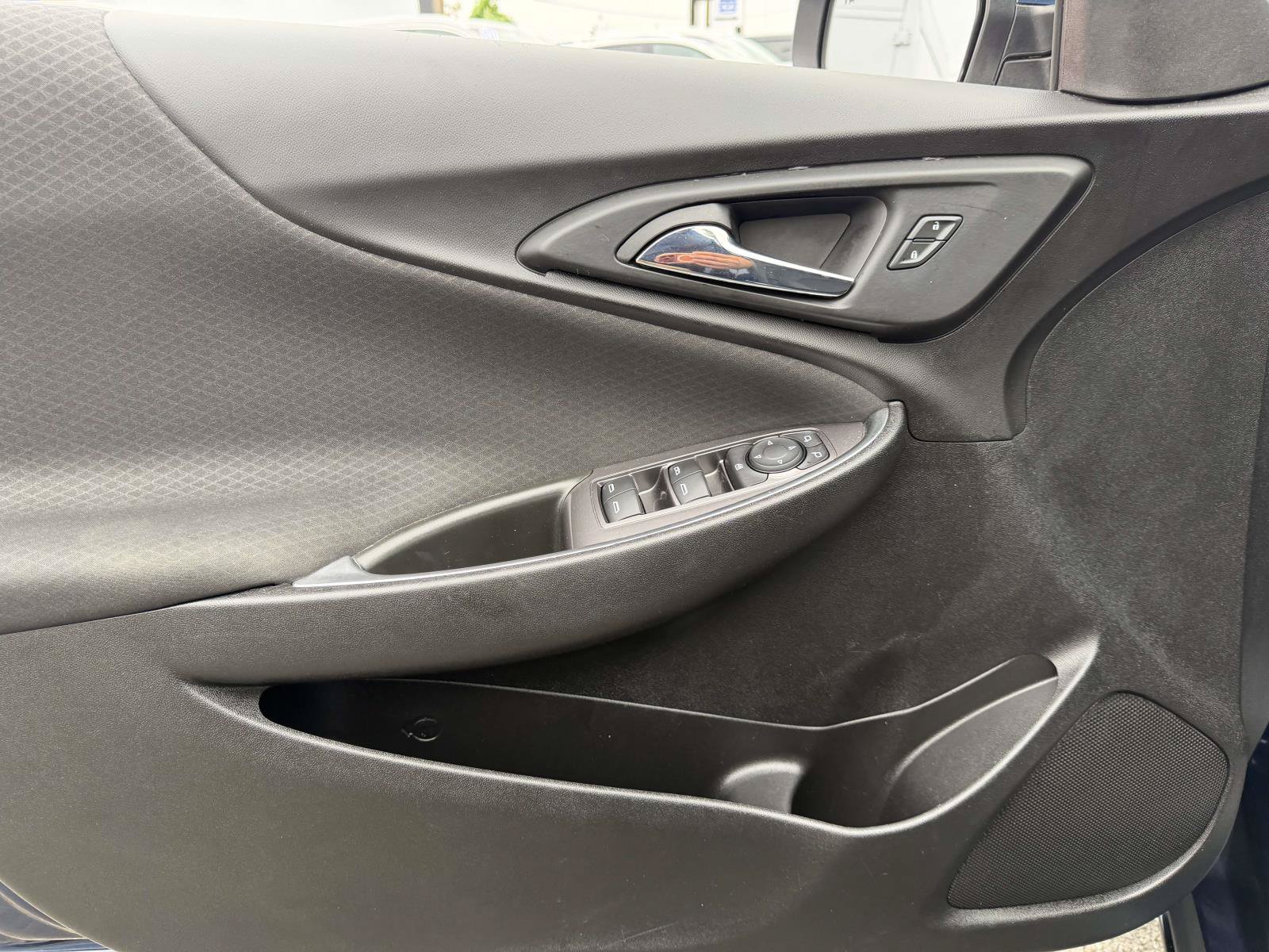 Certified 2021 Chevrolet Malibu LT FWD image 15