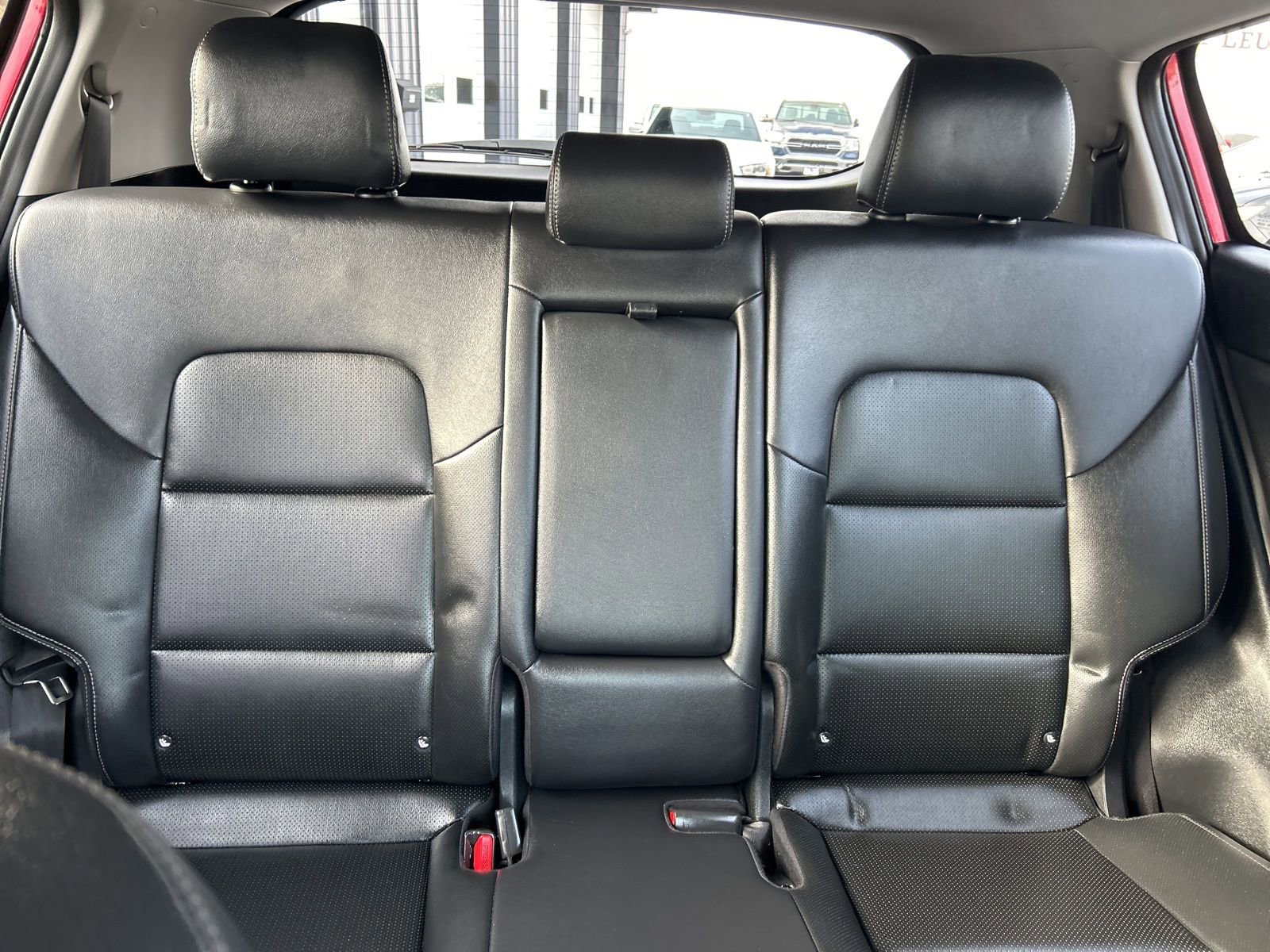 Used 2020 Kia Sportage EX image 17