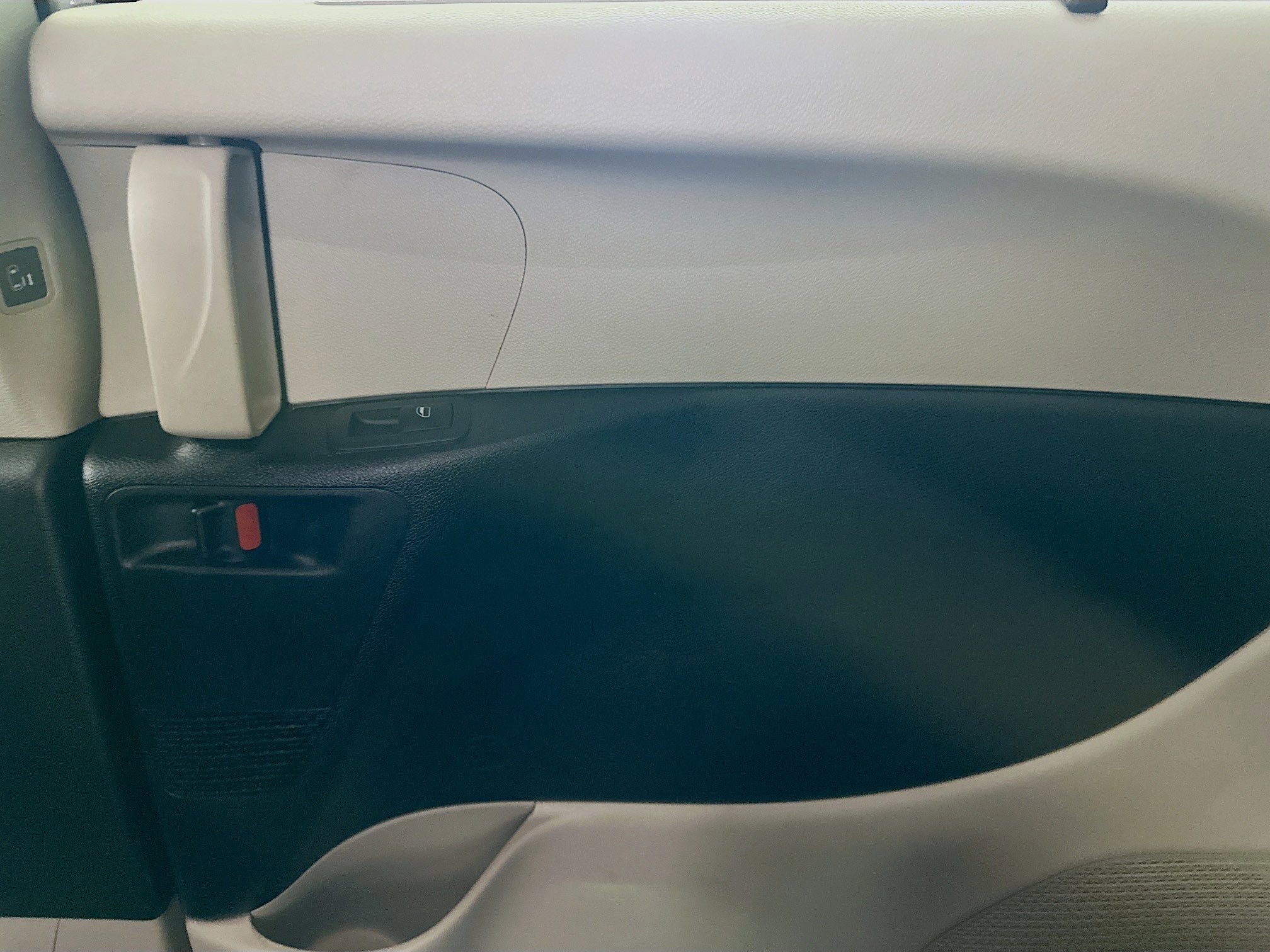 Used 2024 Chrysler Pacifica Touring-L image 31