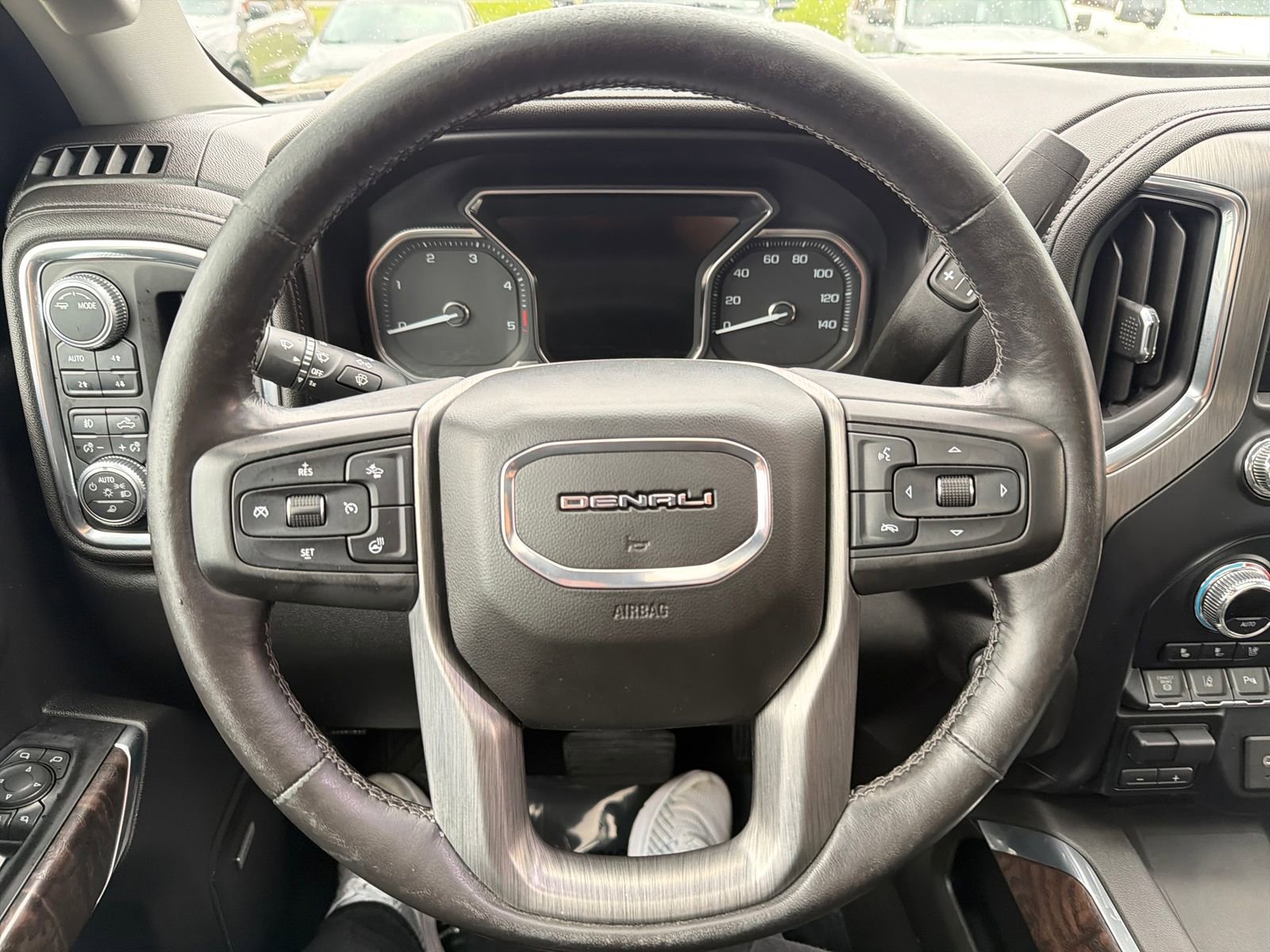 Used 2020 GMC Sierra 3500 Denali w/ Denali Ultimate Package AWD/4WD image 15