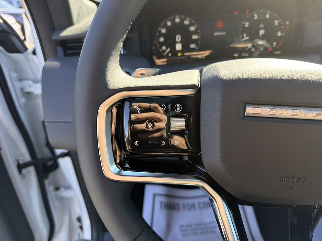 New 2026 Land Rover Discovery Sport Landmark image 26
