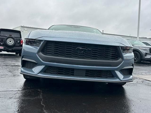 New 2026 Ford Mustang Coupe image 2