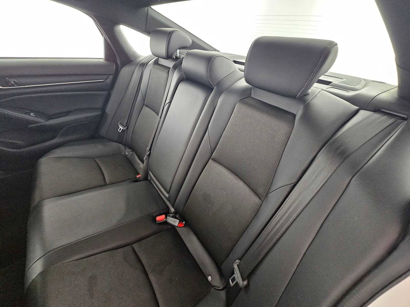 Used 2021 Honda Accord Sport image 17