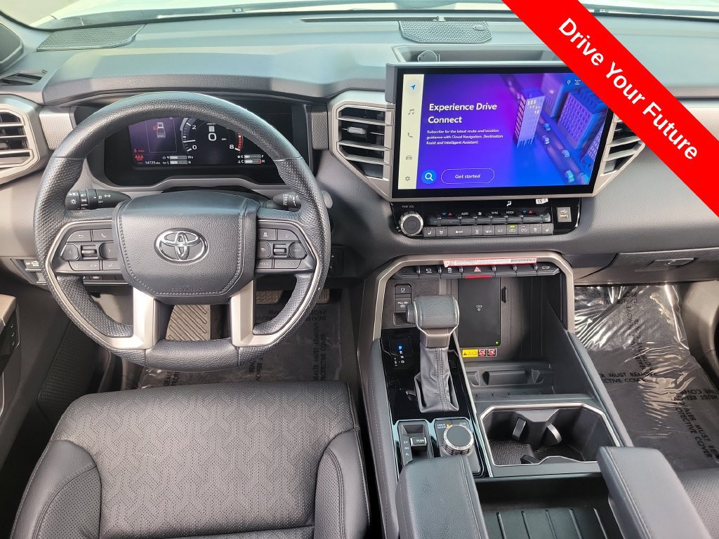 Used 2025 Toyota Tundra Limited AWD/4WD image 4