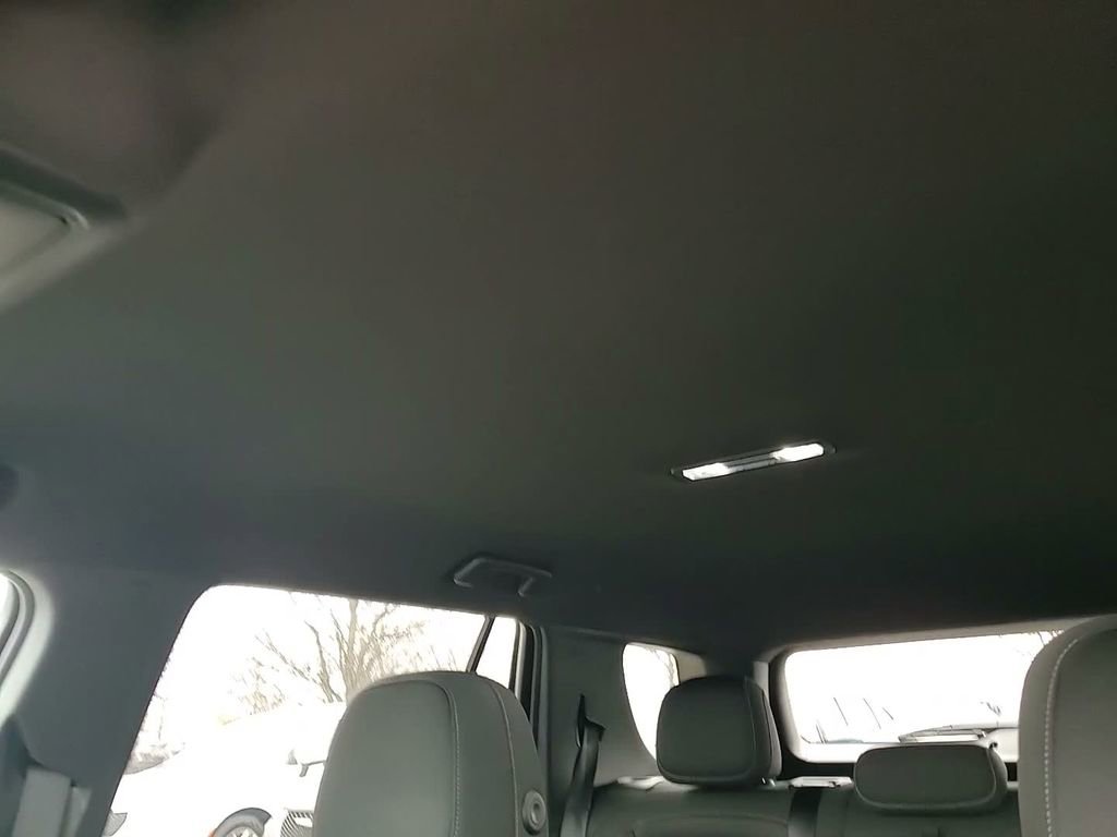 Used 2026 Chevrolet Equinox LT image 27