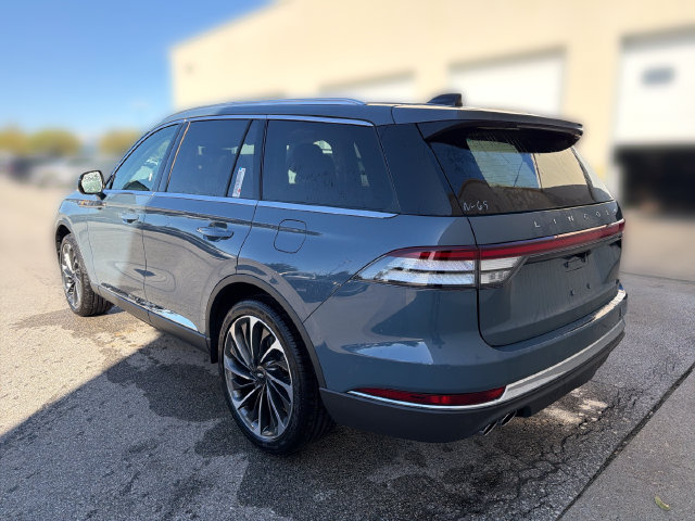 New 2026 Lincoln Aviator Reserve w/ Luxury Package AWD/4WD image 9