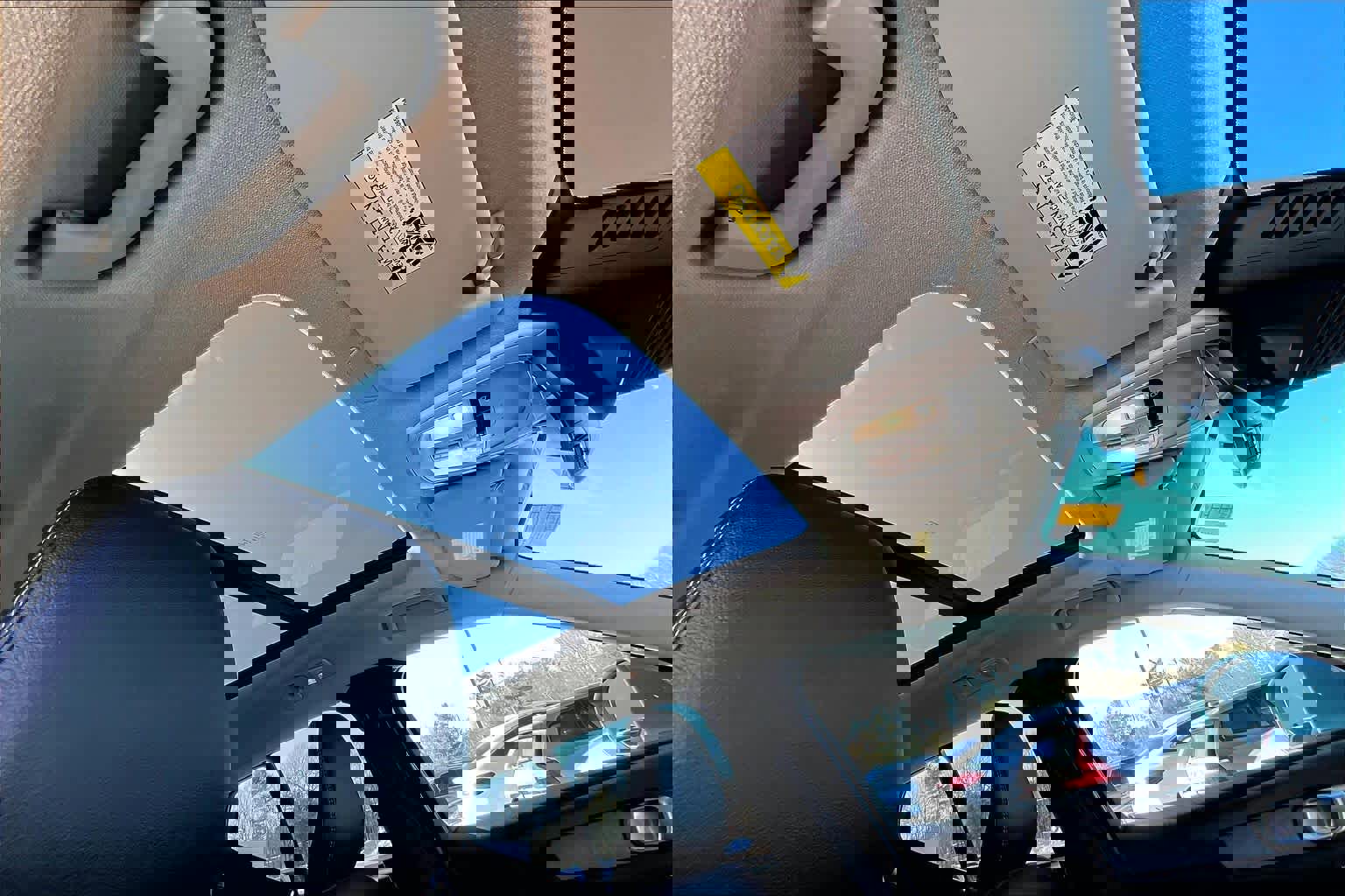 Used 2023 Volvo XC40 B5 Plus w/ Driver Assist Package image 14