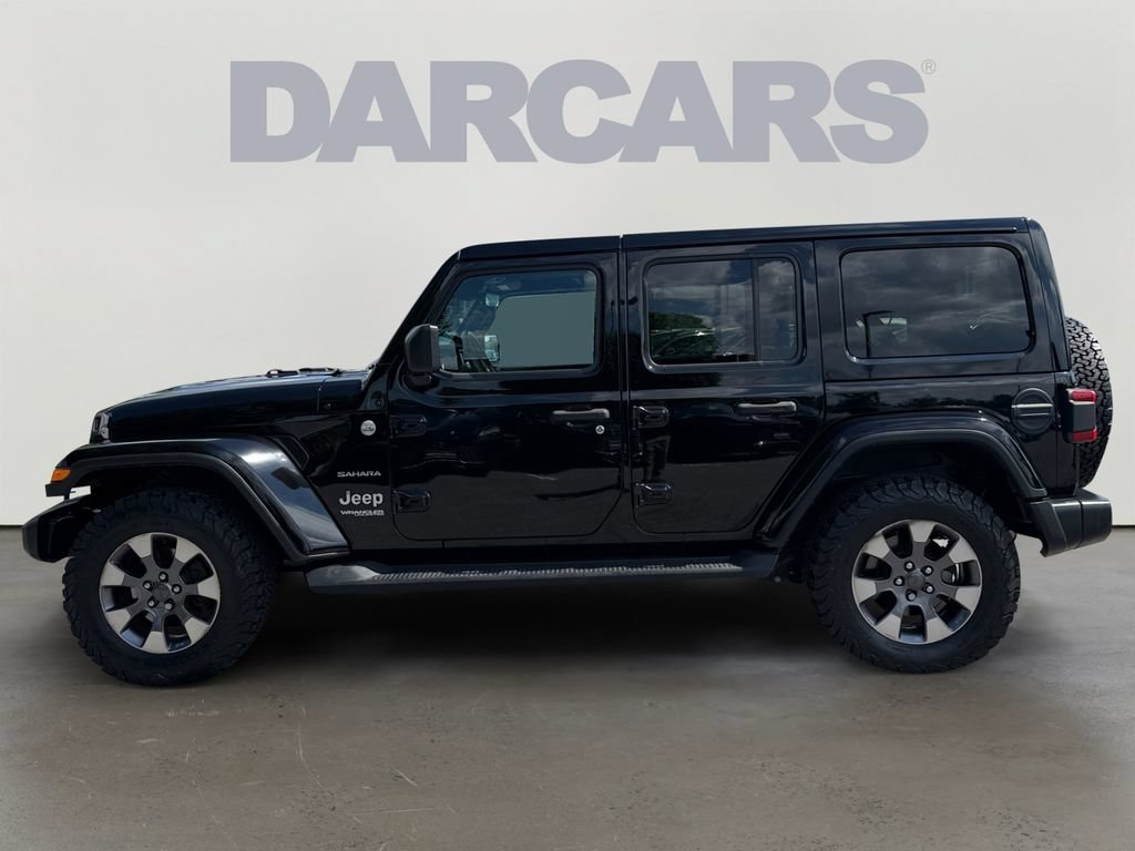 Used 2019 Jeep Wrangler Unlimited Sahara AWD/4WD image 3