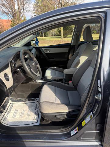 Used 2017 Toyota Corolla LE image 10