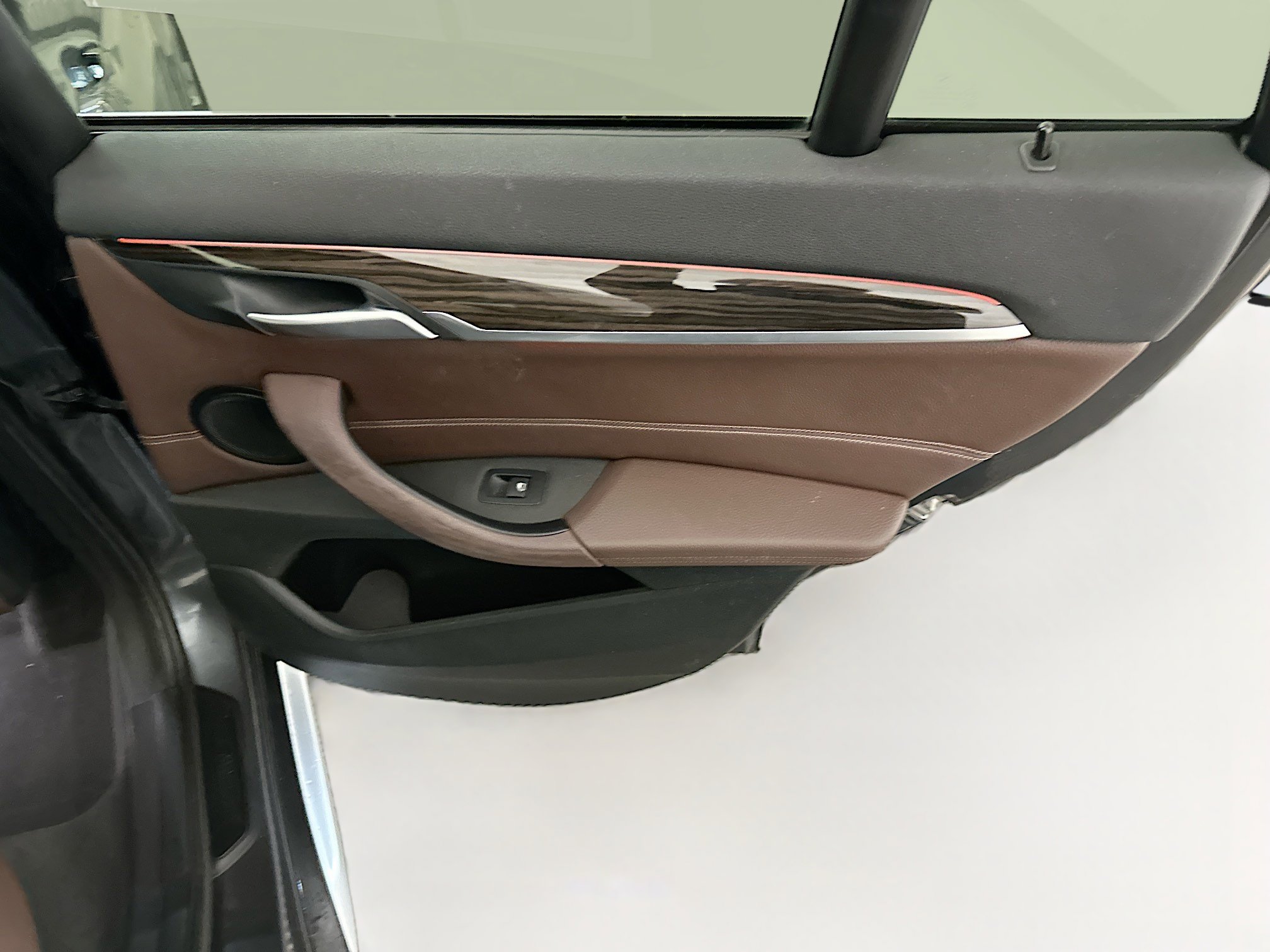 Used 2018 BMW X1 xDrive28i w/ Convenience Package image 32