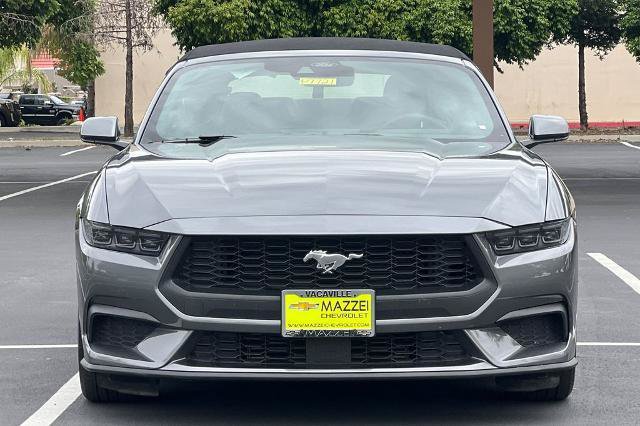 Used 2025 Ford Mustang Convertible RWD image 7