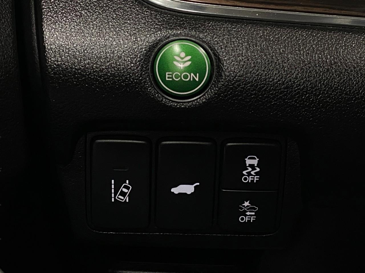 Used 2016 Honda CR-V Touring image 16