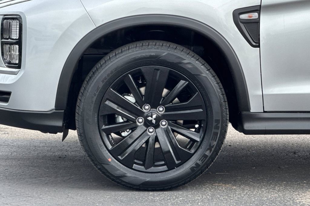 New 2026 Mitsubishi Outlander Sport LE AWD/4WD image 25