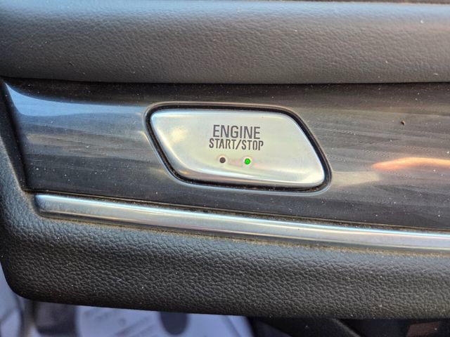 Used 2019 Buick Enclave Premium AWD/4WD image 28