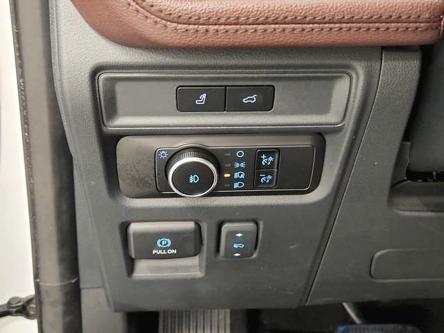 Used 2024 Ford Expedition Max Limited image 23