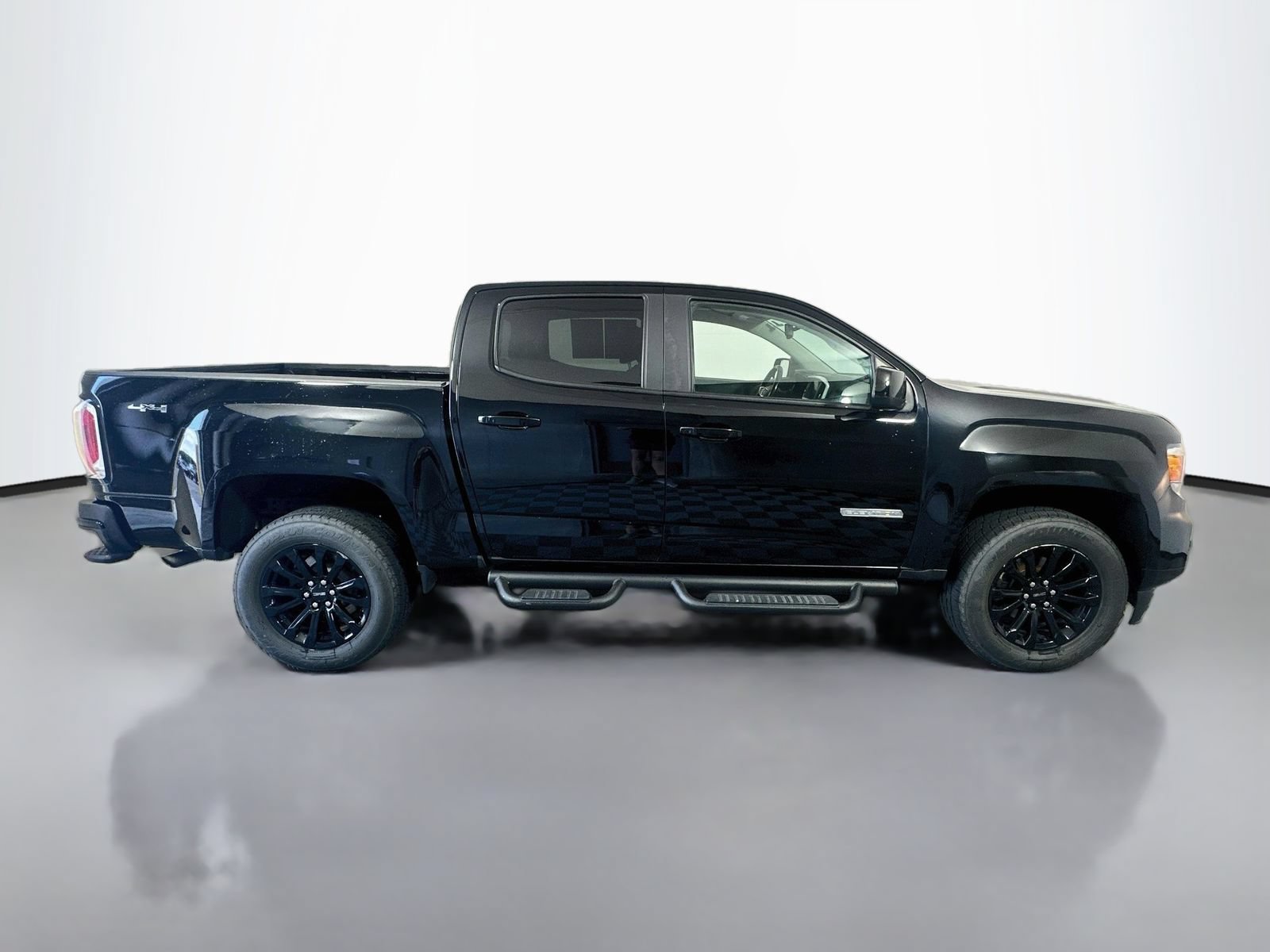 Used 2022 GMC Canyon Elevation w/ Elevation Premium Package AWD/4WD image 8