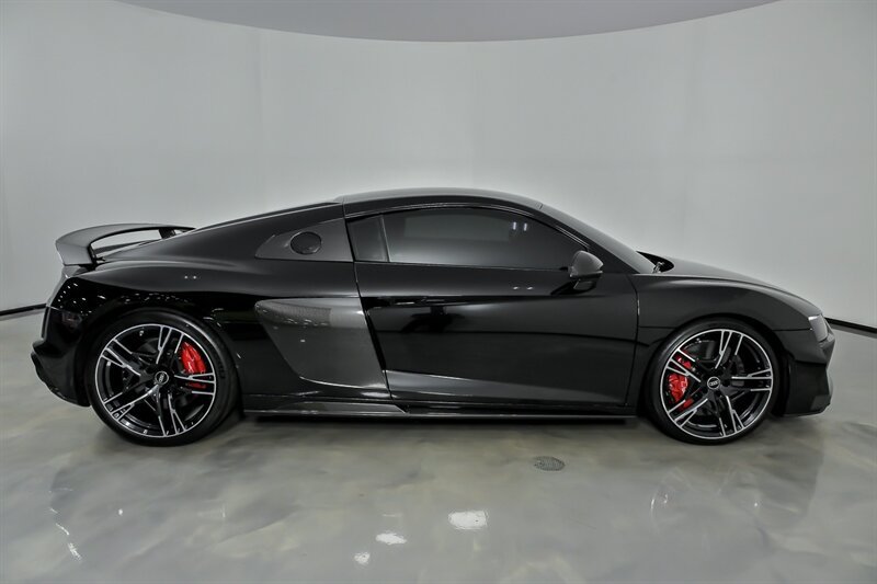 Used 2022 Audi R8 V10 performance AWD/4WD image 14