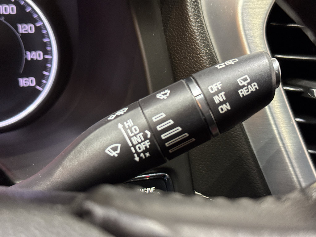 Used 2018 GMC Acadia SLT image 27