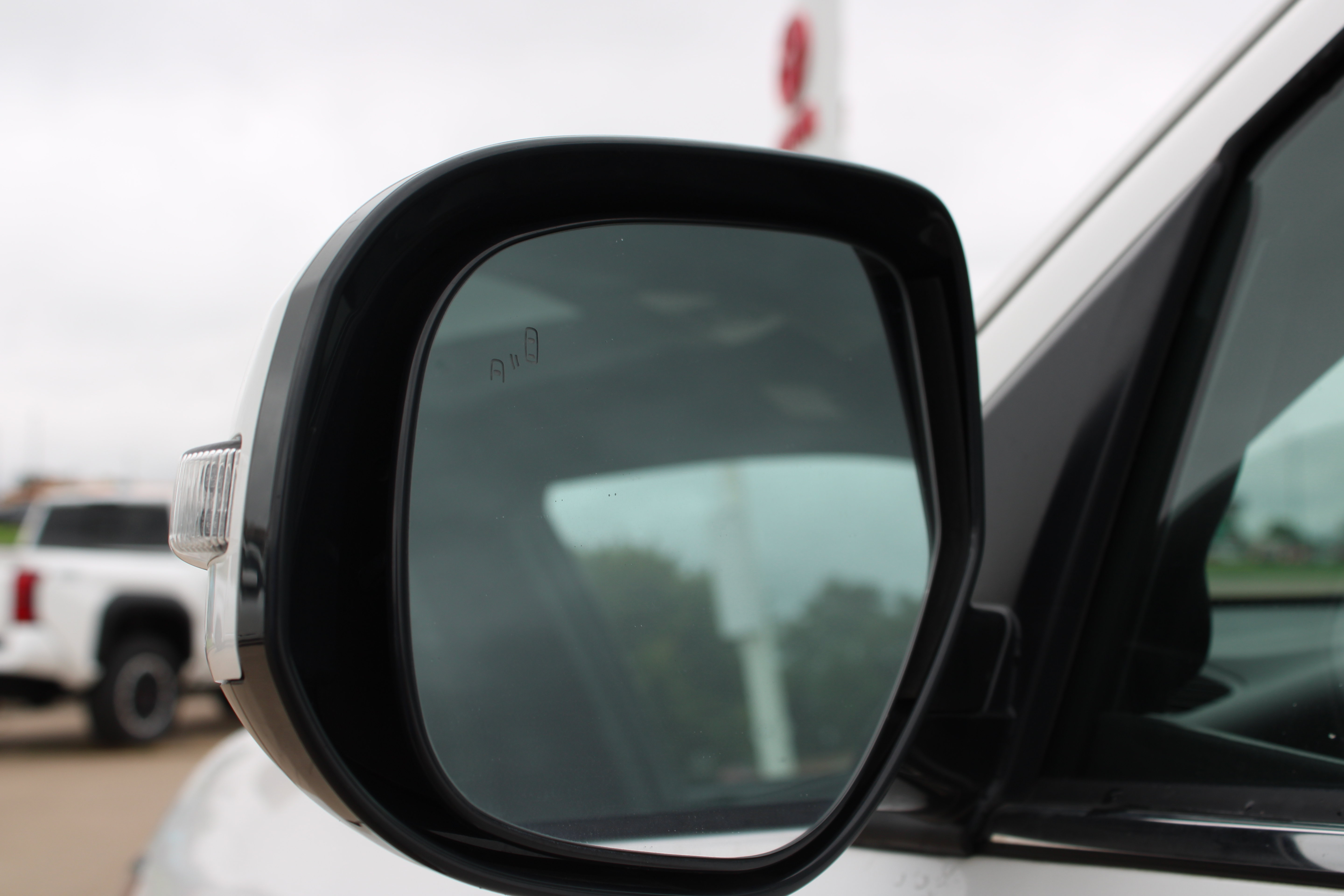 Used 2022 Mitsubishi Outlander GT AWD/4WD image 5