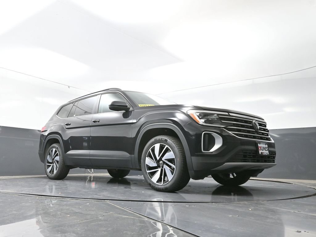 Used 2024 Volkswagen Atlas SE image 48