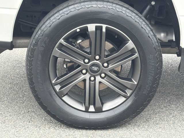 Used 2022 Ford F150 Lariat w/ Equipment Group 502A High AWD/4WD image 17