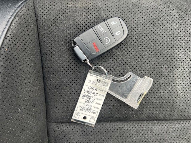 Used 2021 Jeep Grand Cherokee Trailhawk image 41