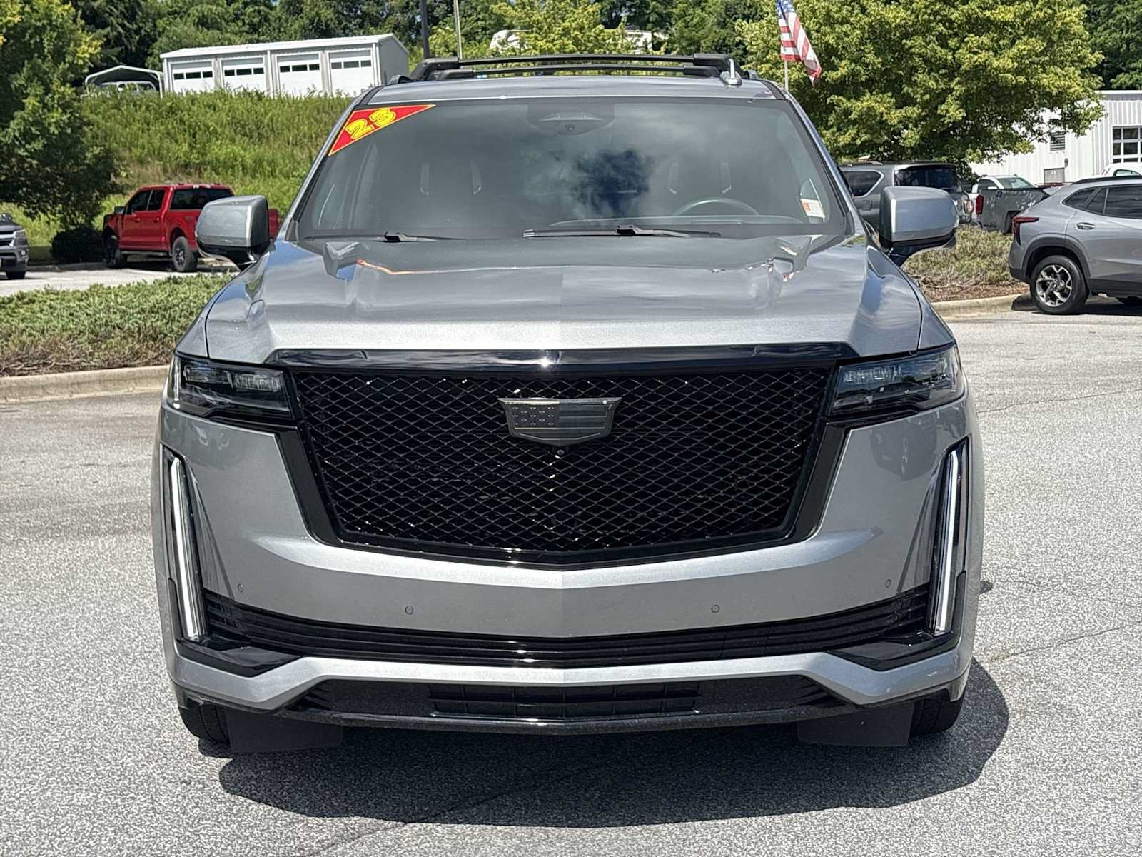 Used 2023 Cadillac Escalade Sport Platinum AWD/4WD image 3