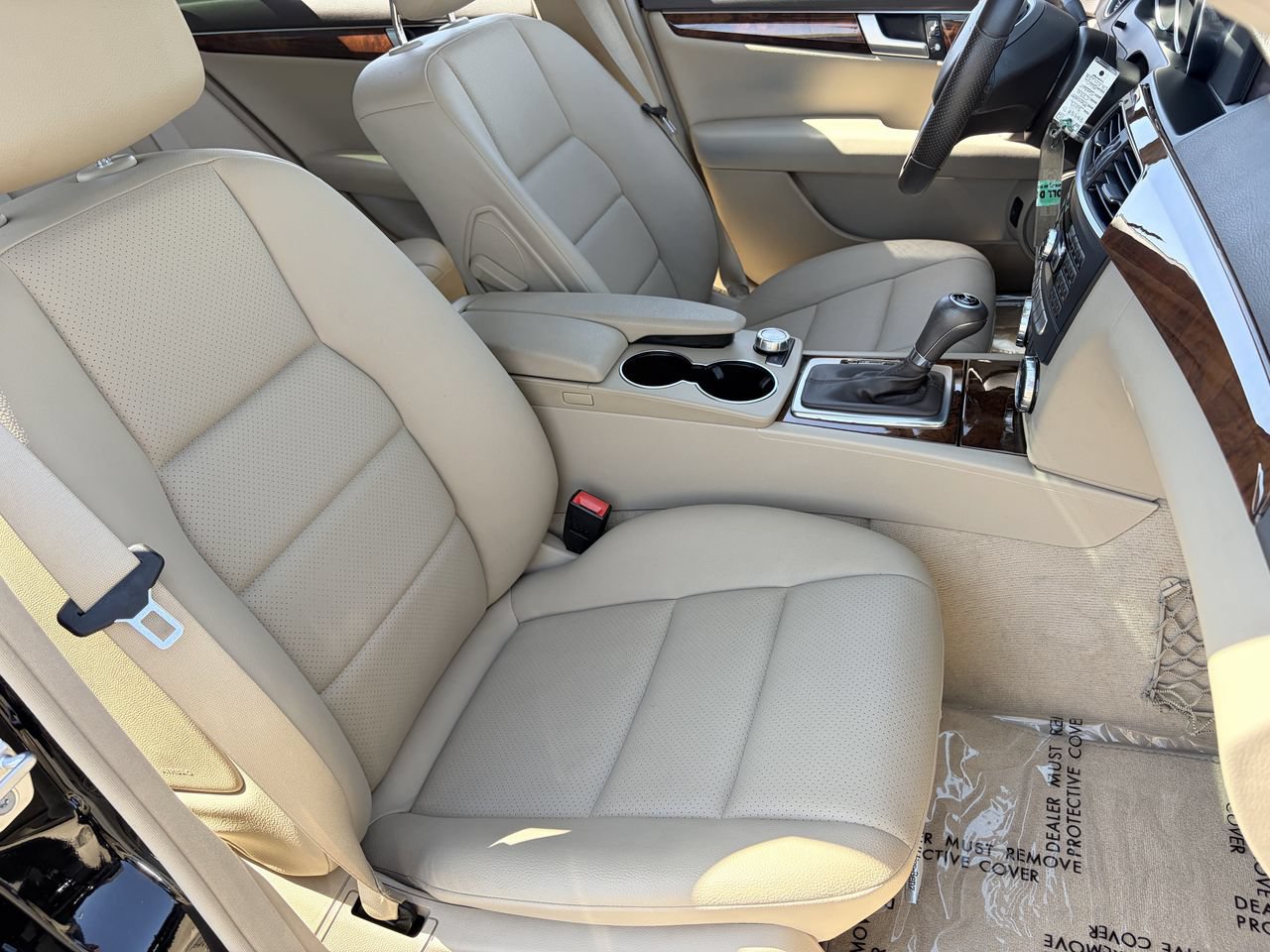 Used 2012 Mercedes-Benz C 250 Sedan image 10