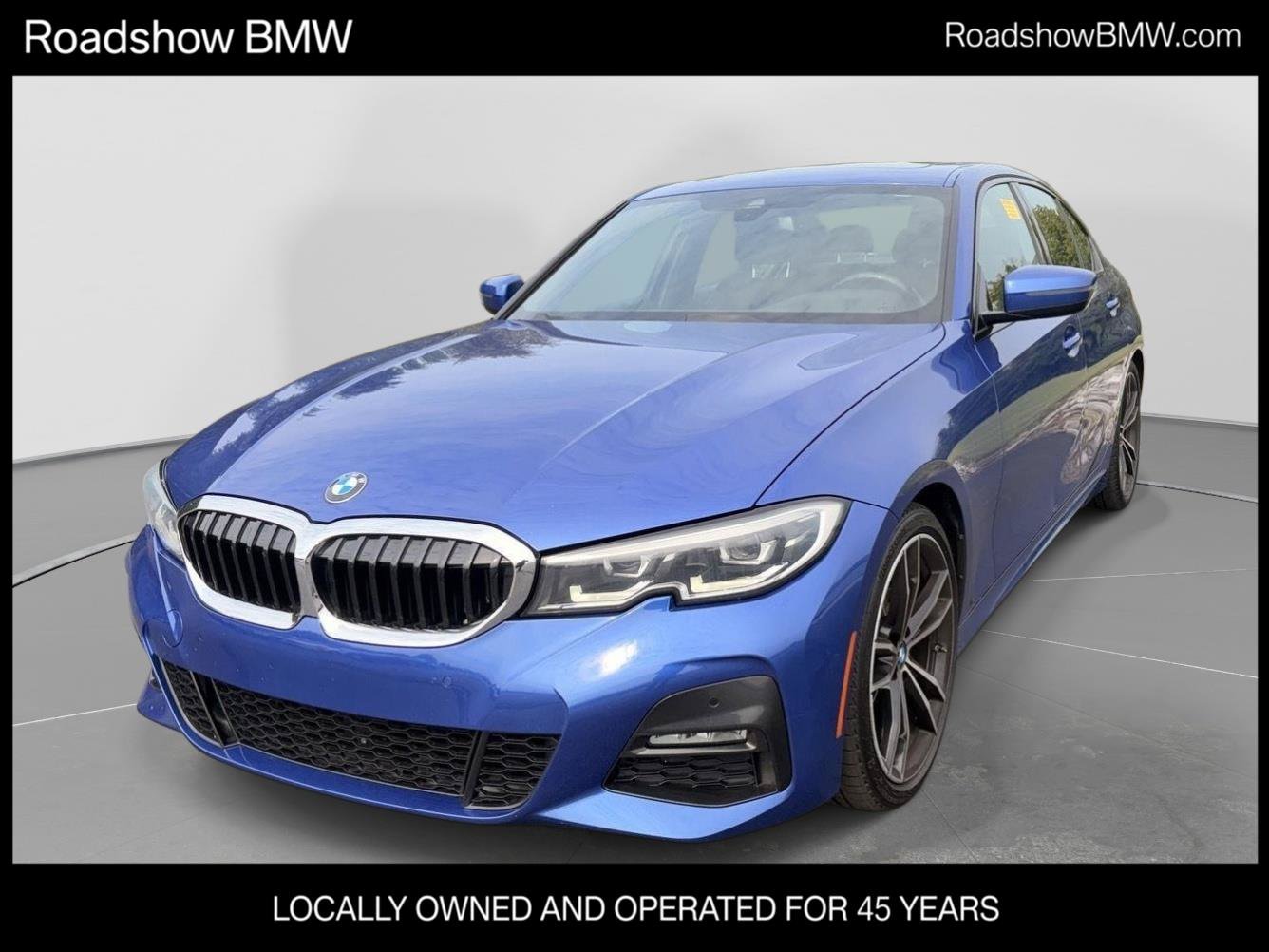 Used 2022 BMW 330i Sedan w/ M Sport Package RWD image 1