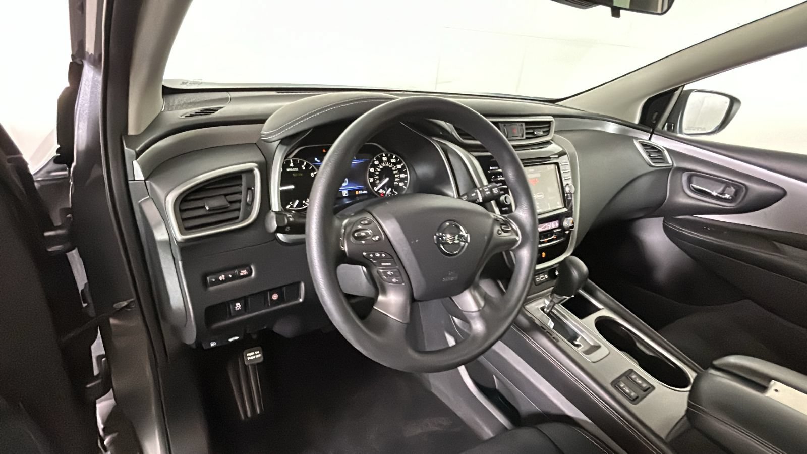 Used 2021 Nissan Murano S FWD image 15