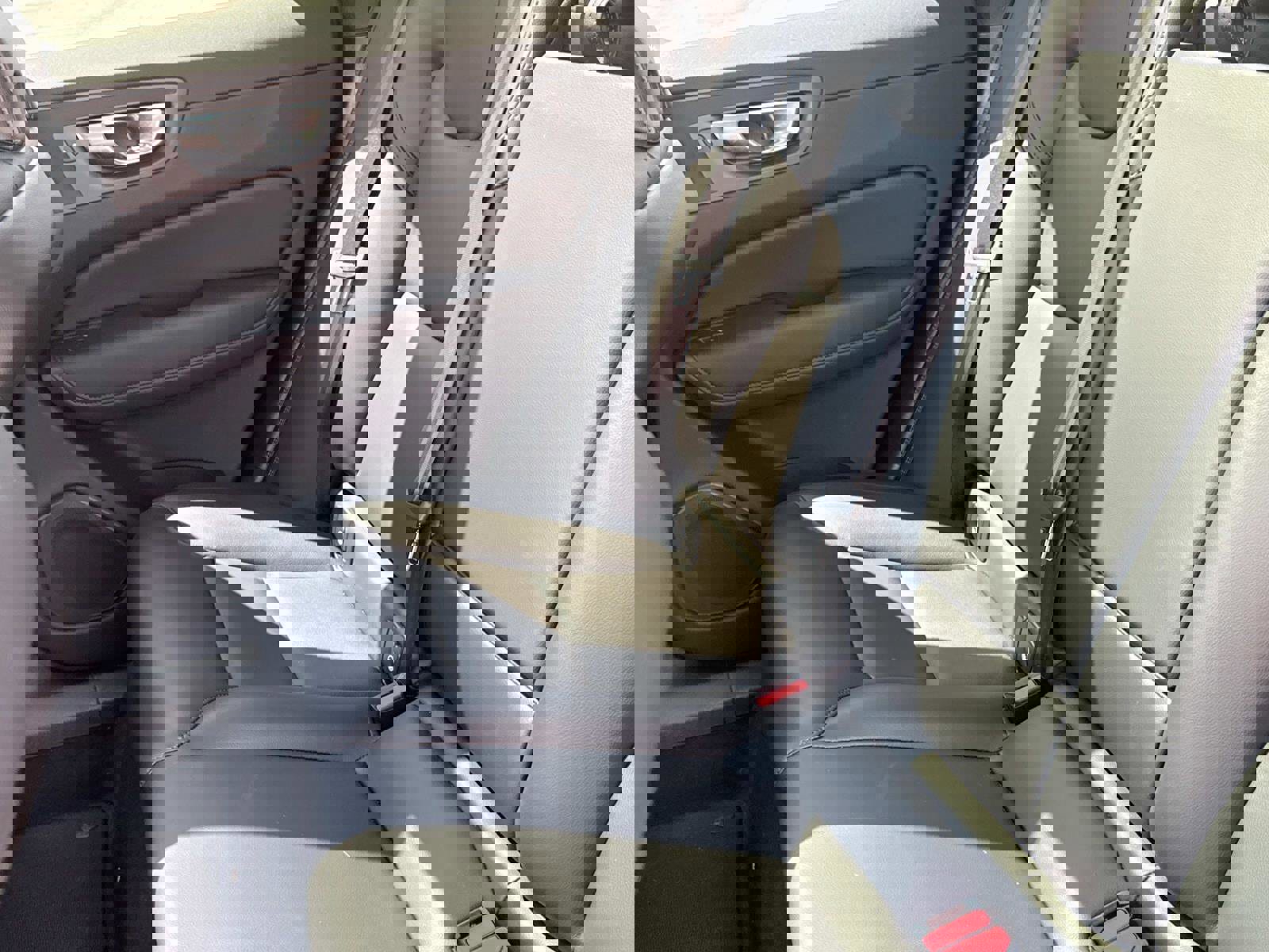 Certified 2025 Volvo XC60 B5 Core w/ Climate Package image 13