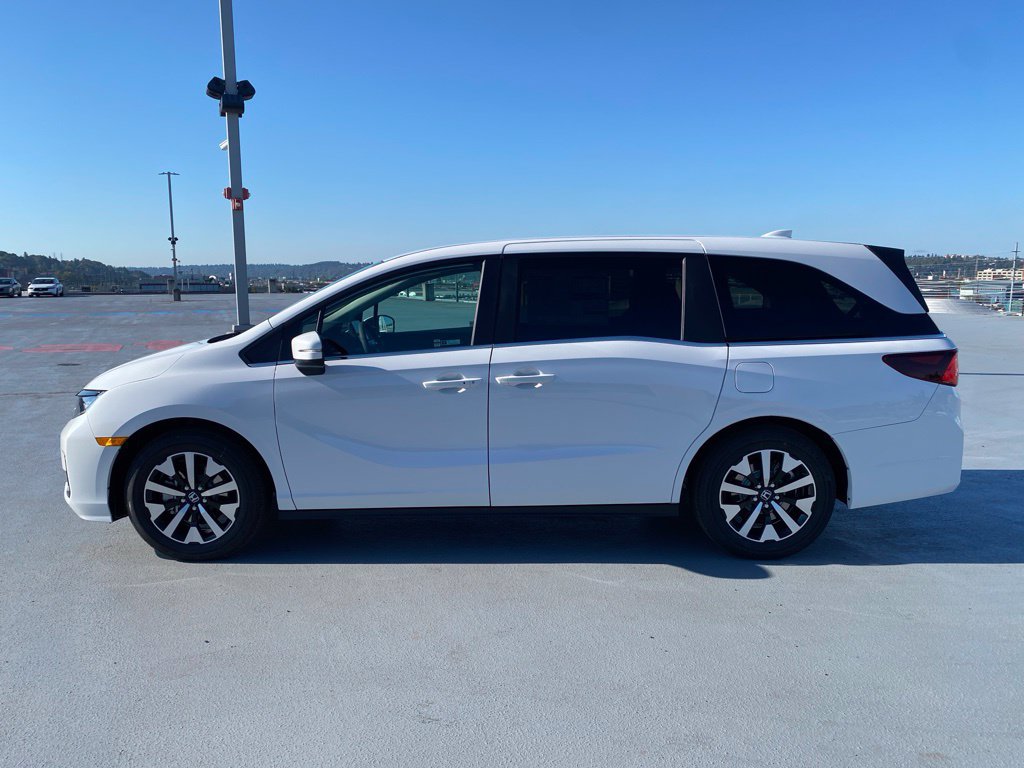 New 2027 Honda Odyssey EX-L image 8