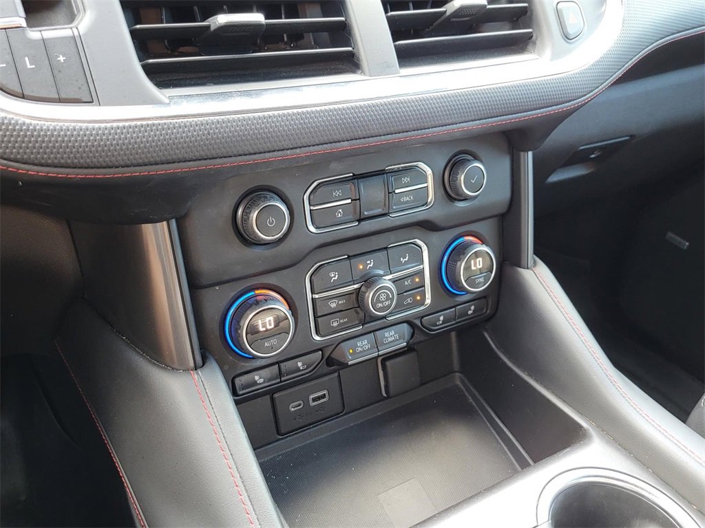 Used 2021 Chevrolet Suburban RST image 30