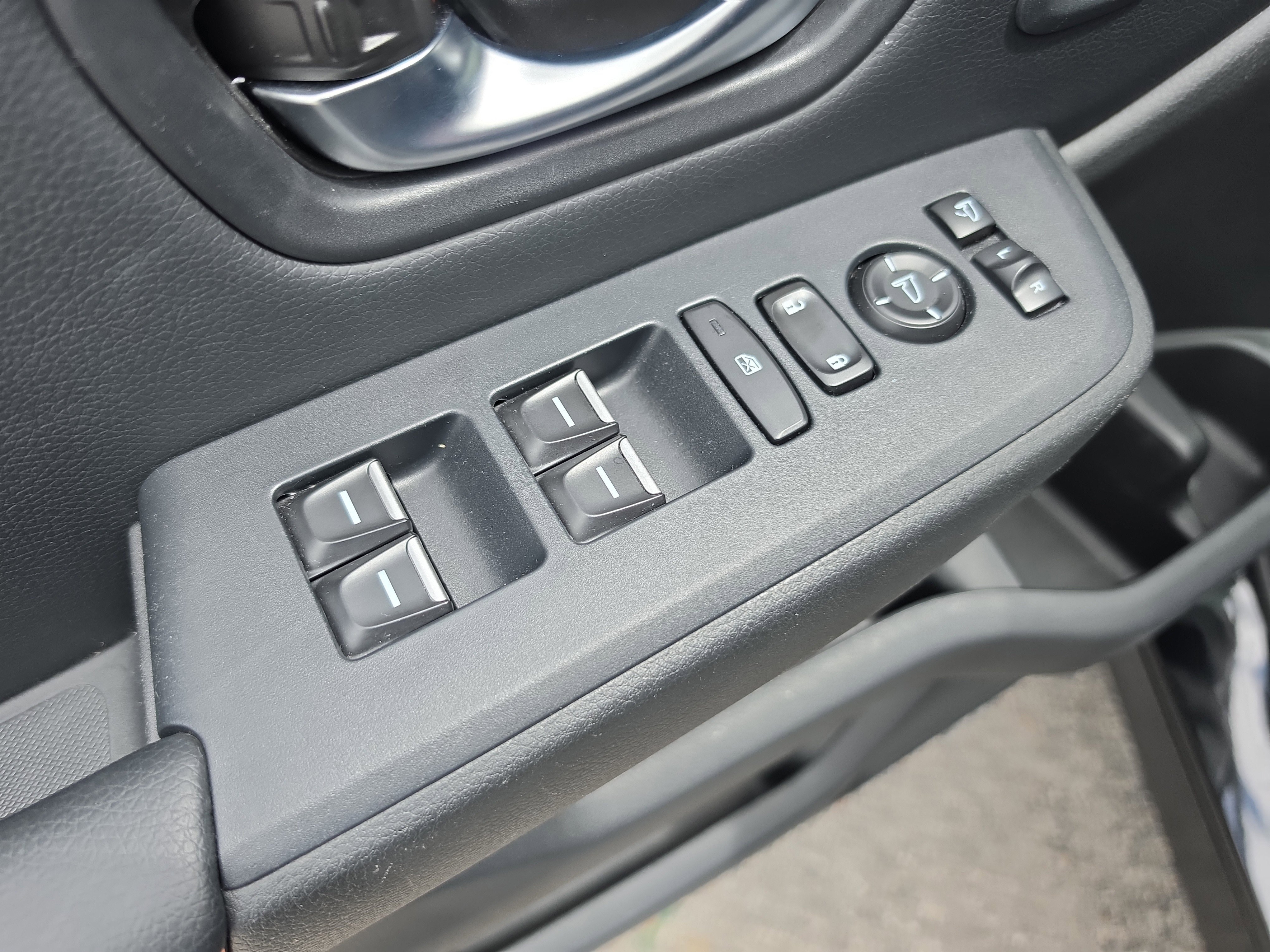 Certified 2023 Honda Pilot TrailSport image 19