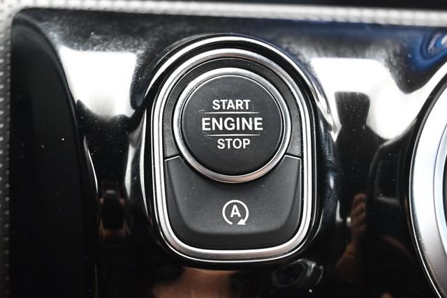Used 2025 Mercedes-Benz CLA 250 4MATIC image 27