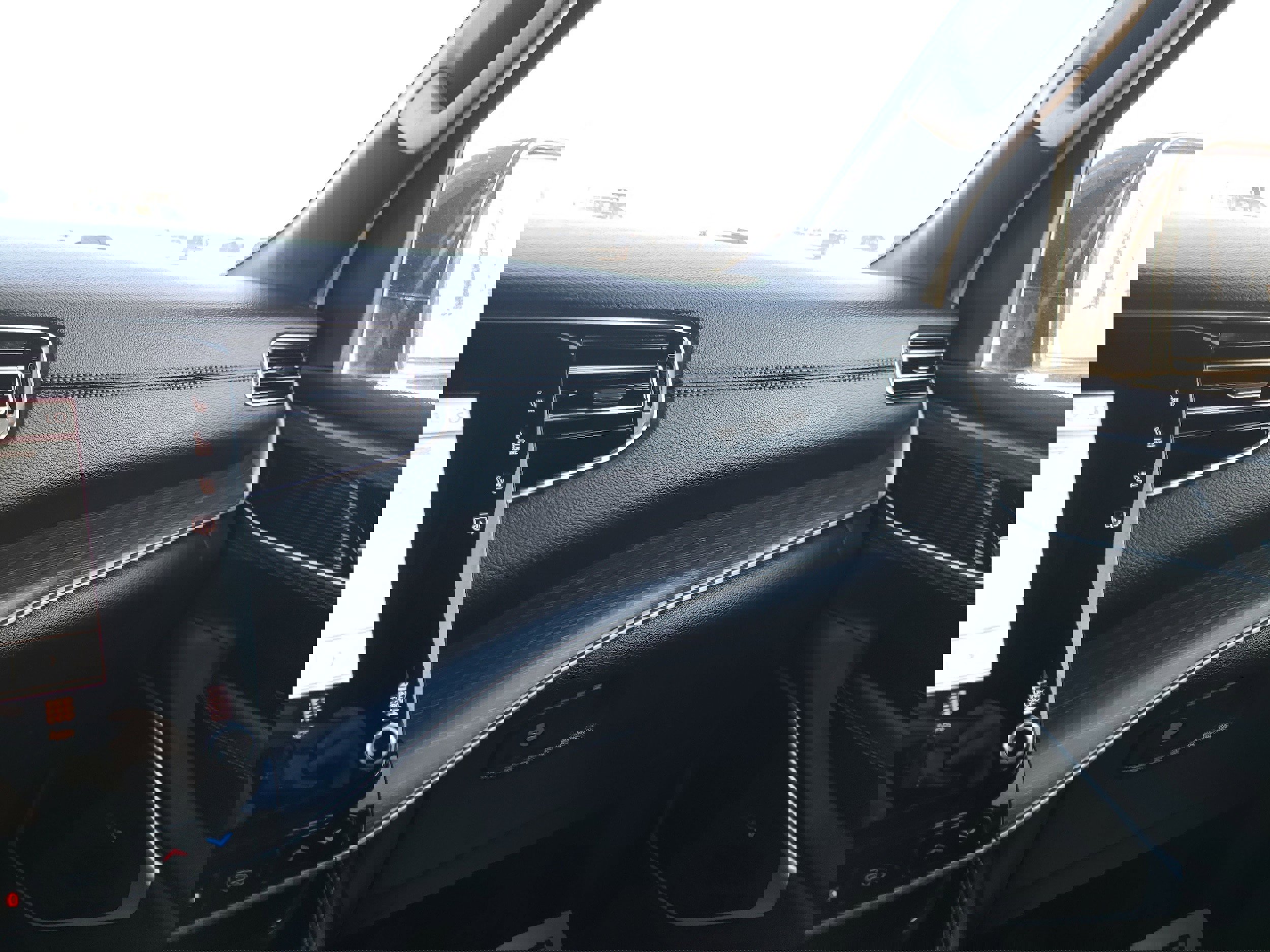 Used 2024 Jeep Wagoneer L Series II w/ Flexible Seating Group image 33