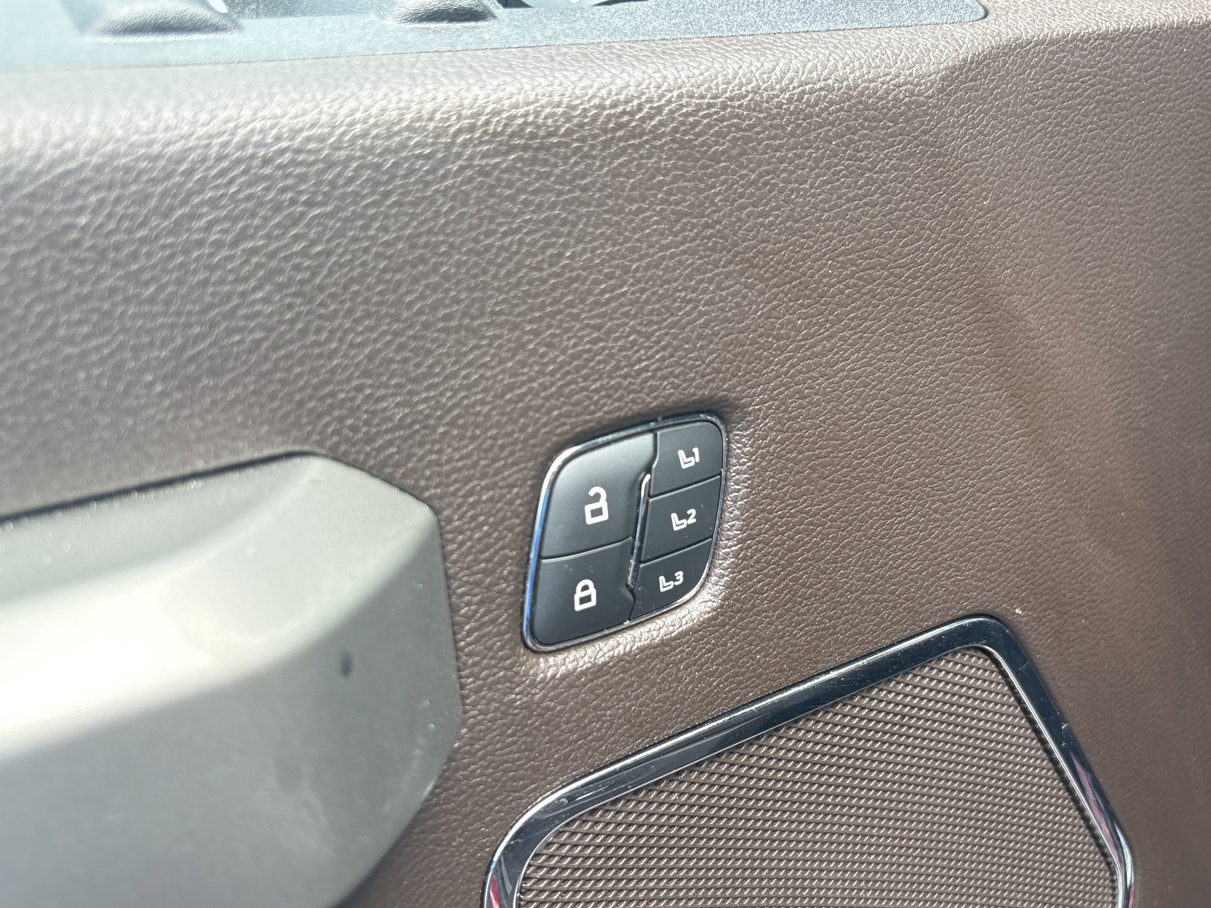 Used 2022 Ford F250 King Ranch w/ King Ranch Ultimate Package image 27