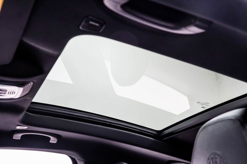 Used 2022 Alfa Romeo Stelvio Ti image 39